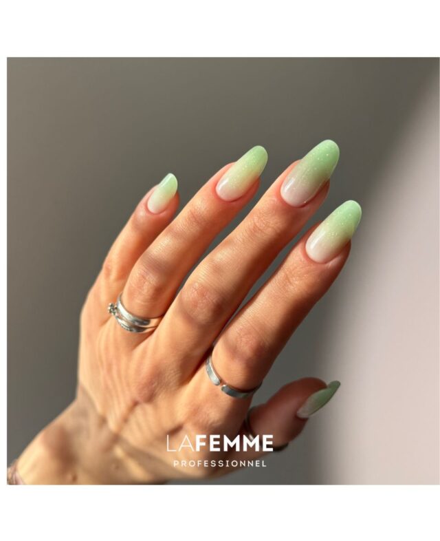 Gel acrílico Spheric™ 30 g – Purpurina verde pastel – Fantasía